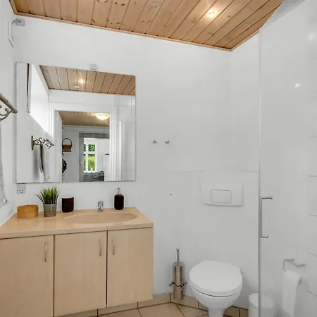 Apartment Geraldine - 3-5km To The Fjord By Interhome